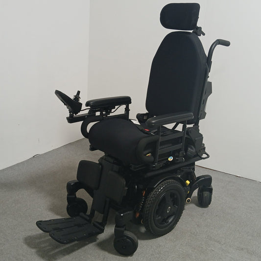 Quantum Edge 3 Stretto TB Flex Seat Power Lift and Tilt.(2023)