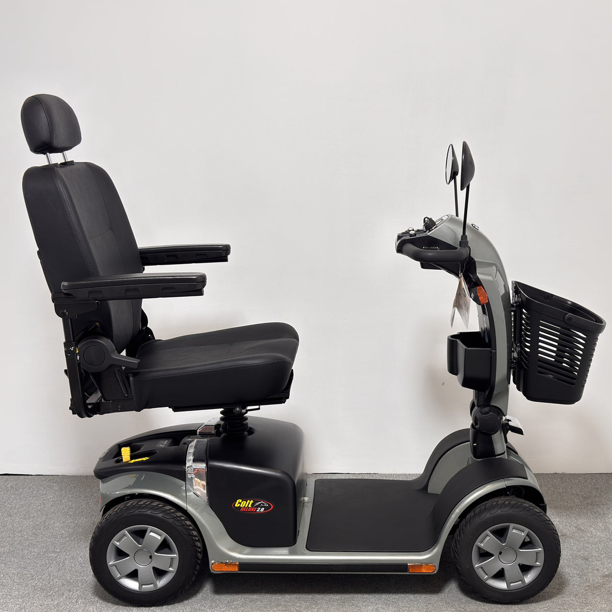 Pride Mobility Colt Deluxe 2.0 (2023)