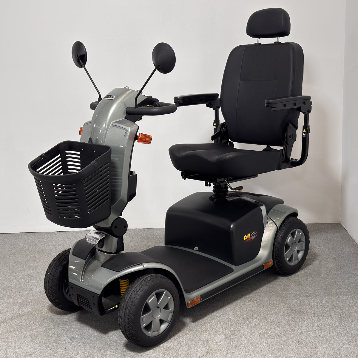 Pride Mobility Colt Deluxe 2.0 (2023)
