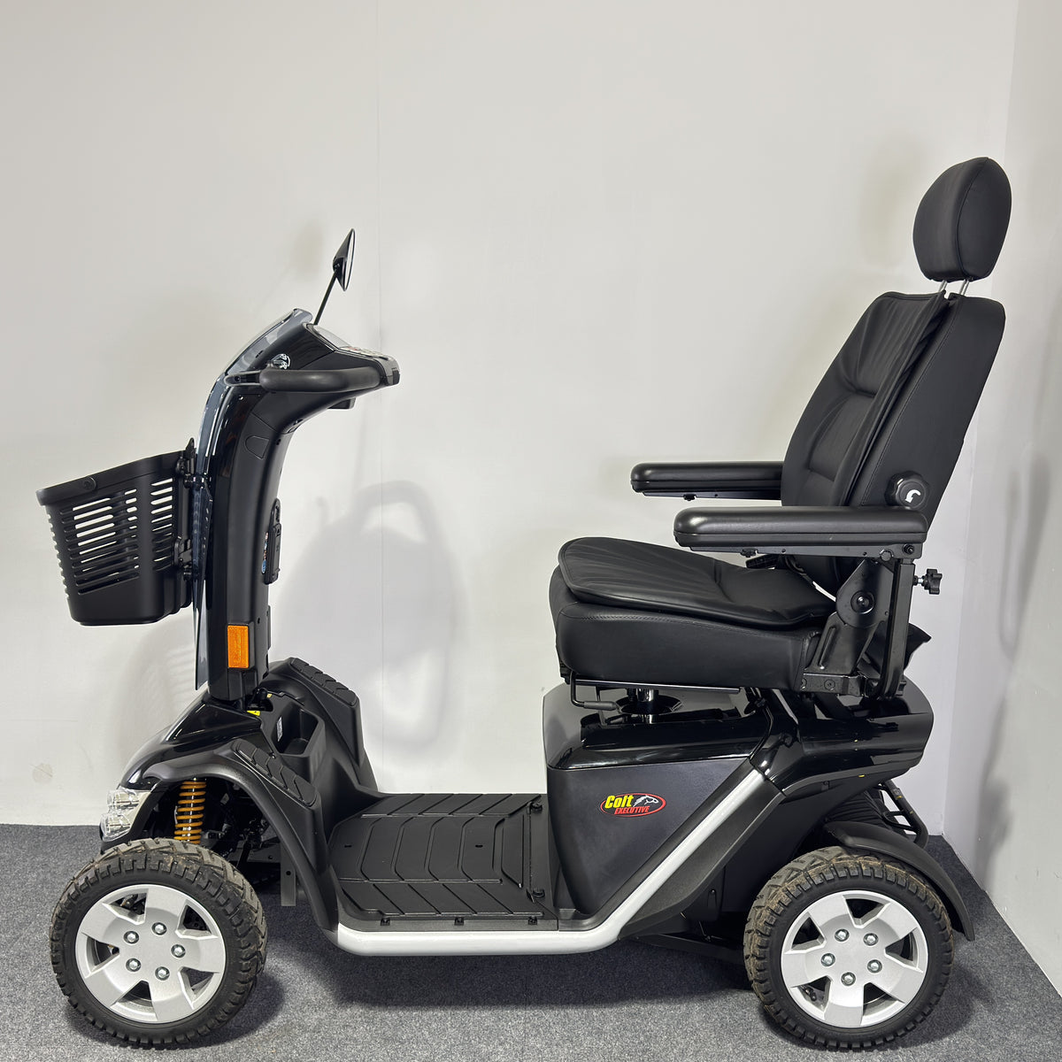Pride Mobility Colt Executive (2026)