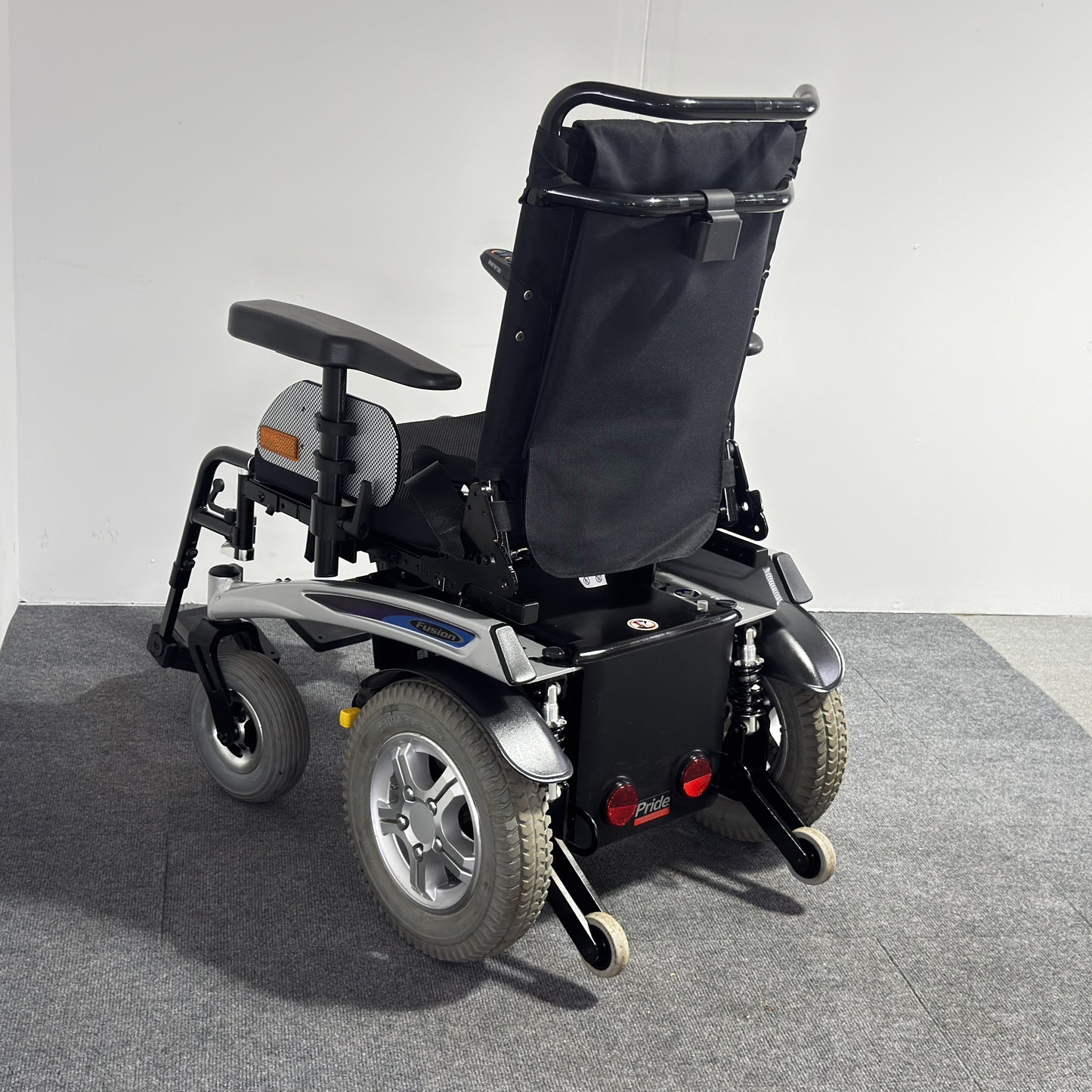 Pride Mobility Fusion (2022)